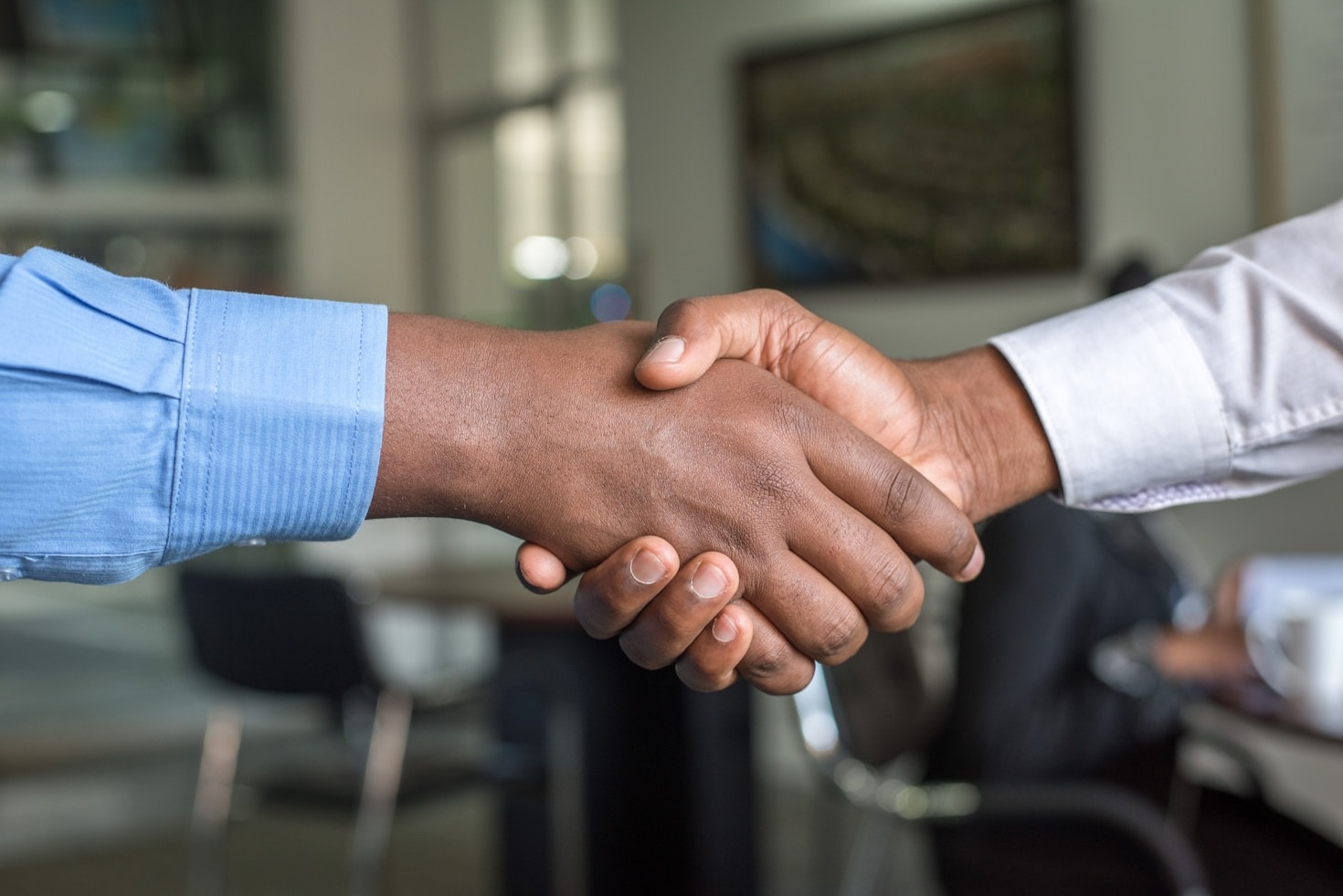 Estratégias fundamentais para PMEs vencerem licitações